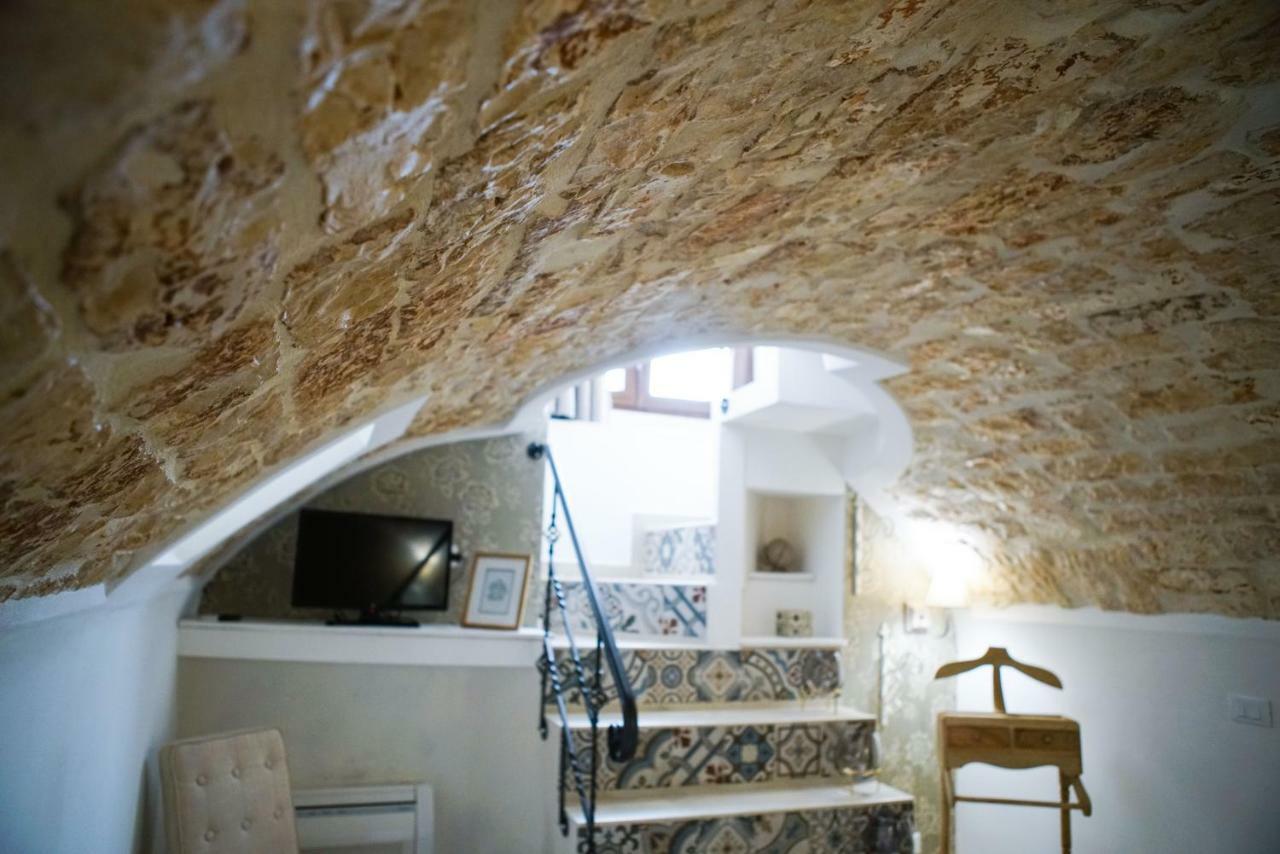 Home 5 - Giu In Dimora Putignano Luaran gambar